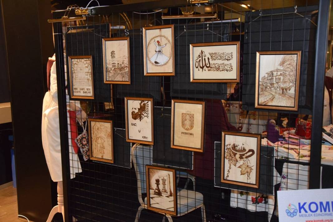 İpek Yolu Temalı Altın Dokunuşlar Sergisi Konya’da kapılarını açtı 7